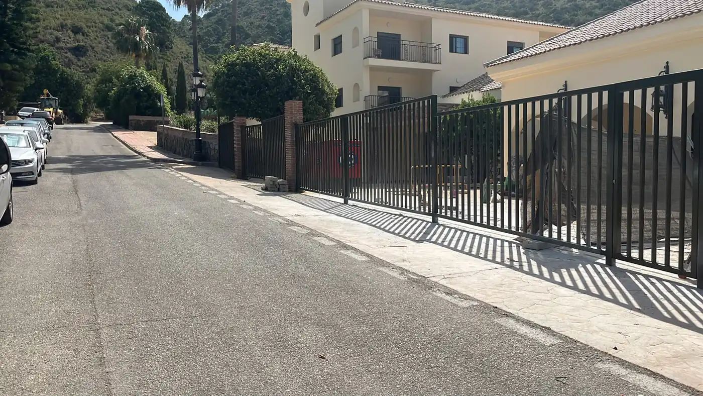 Cancelas de aluminio en Málaga